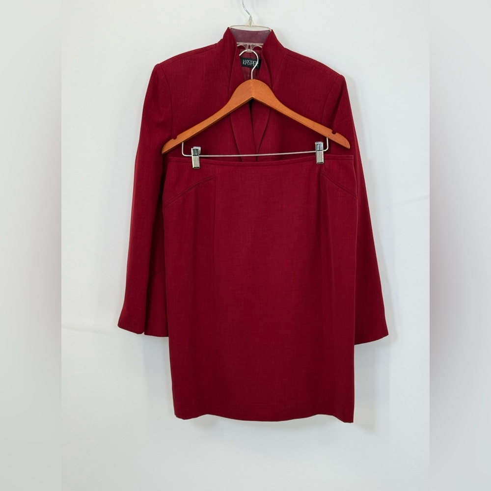 Kasper Red Skirt/Blazer Suit Set – Classic Tailored Career Office Power Suit - Picture 15 of 15